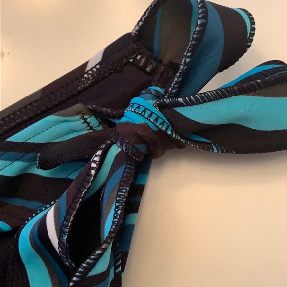 Bikini - Picture 5 of 5